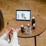 Lekarz online w leczeniu schorzeń wymagających kontroli Lekarz online w leczeniu schorzeń wymagających kontroli